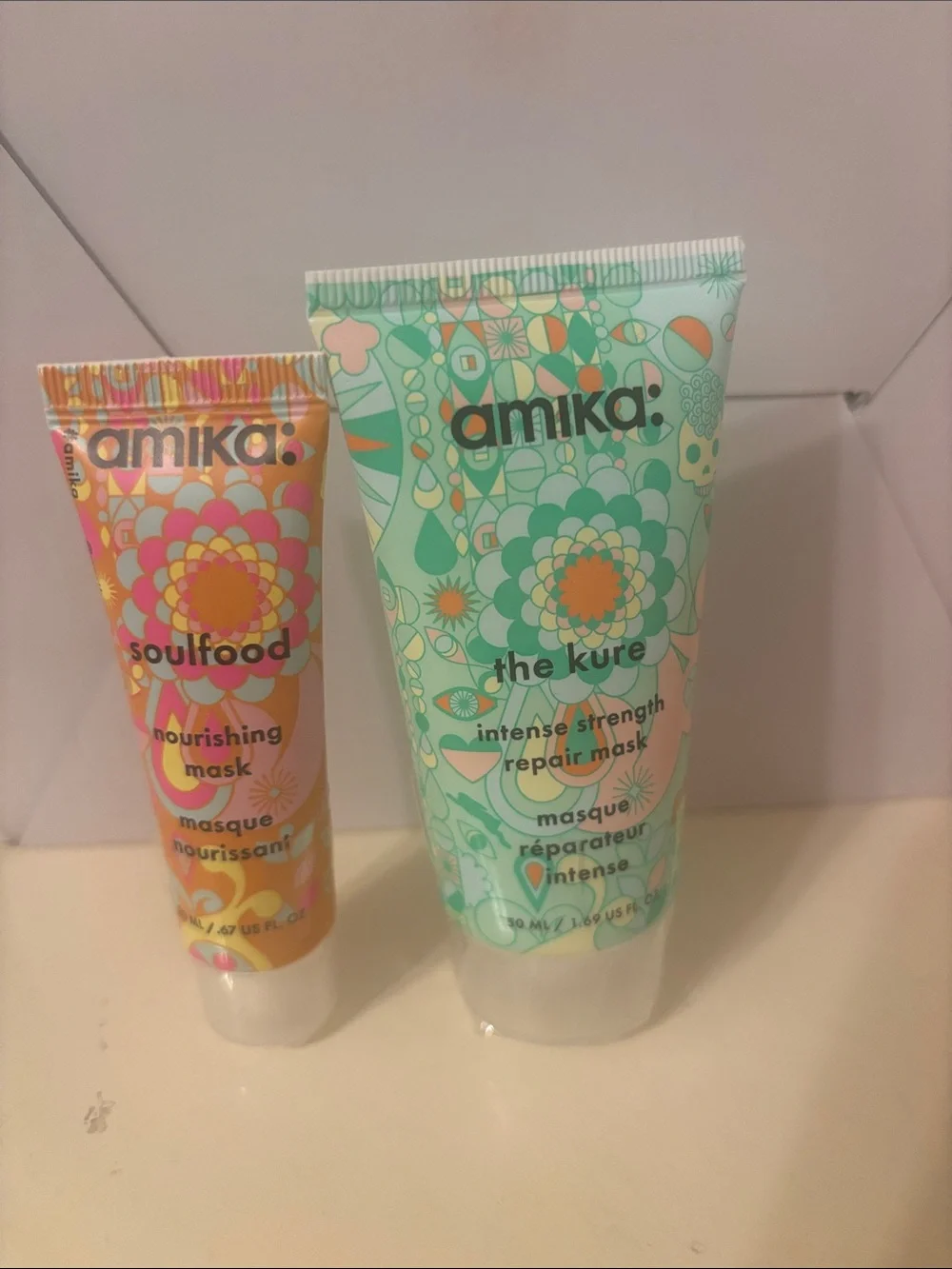 Amika travel bundle!  The Kure Intense Strength Repair Mask - Mint Green